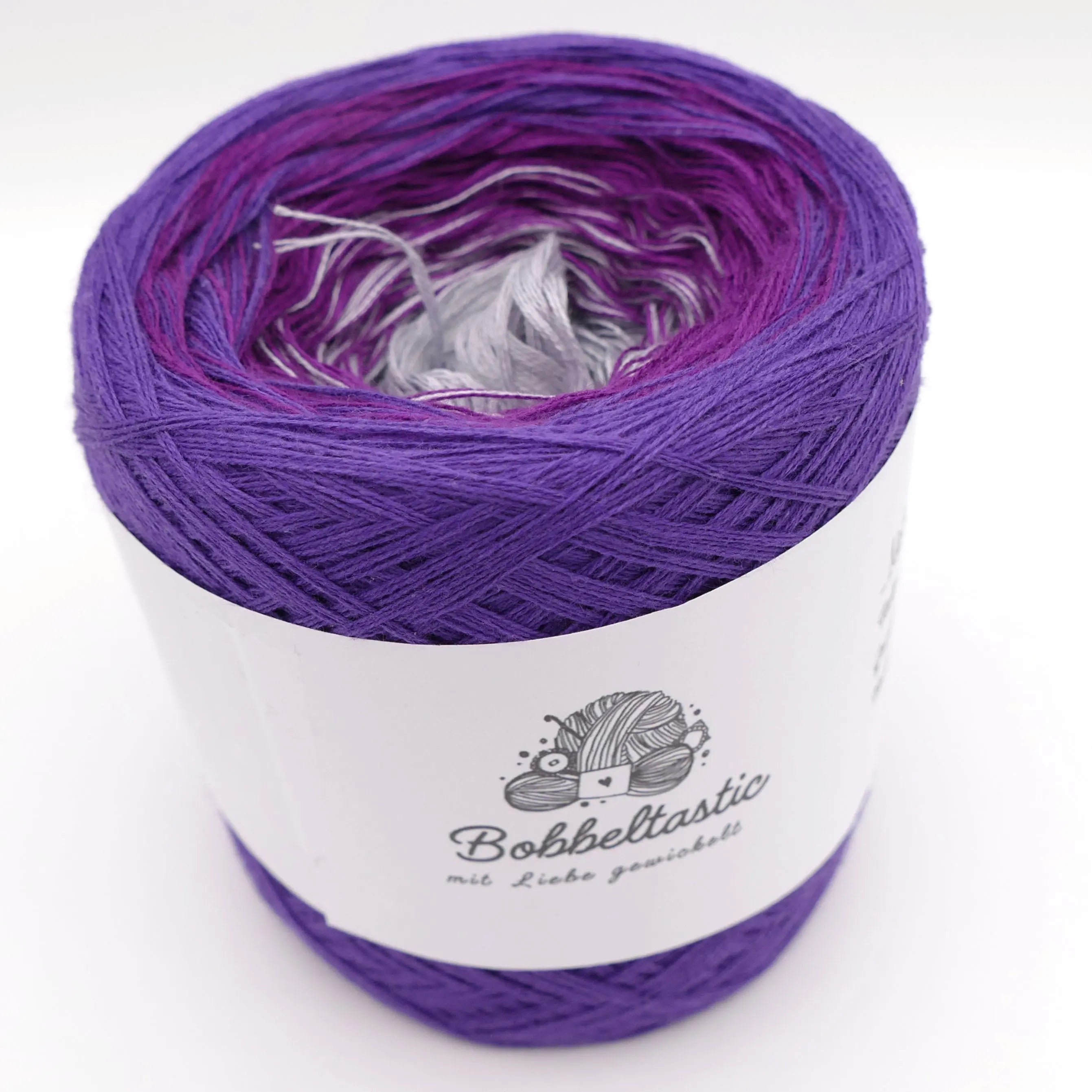 Bobbel Farbverlaufsgarn Nebellila Bobbeltastic