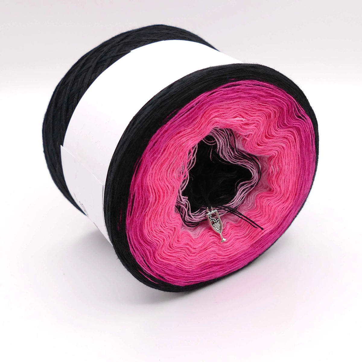 Bobbel Farbverlaufsgarn Black Pink Beauty Bobbeltastic