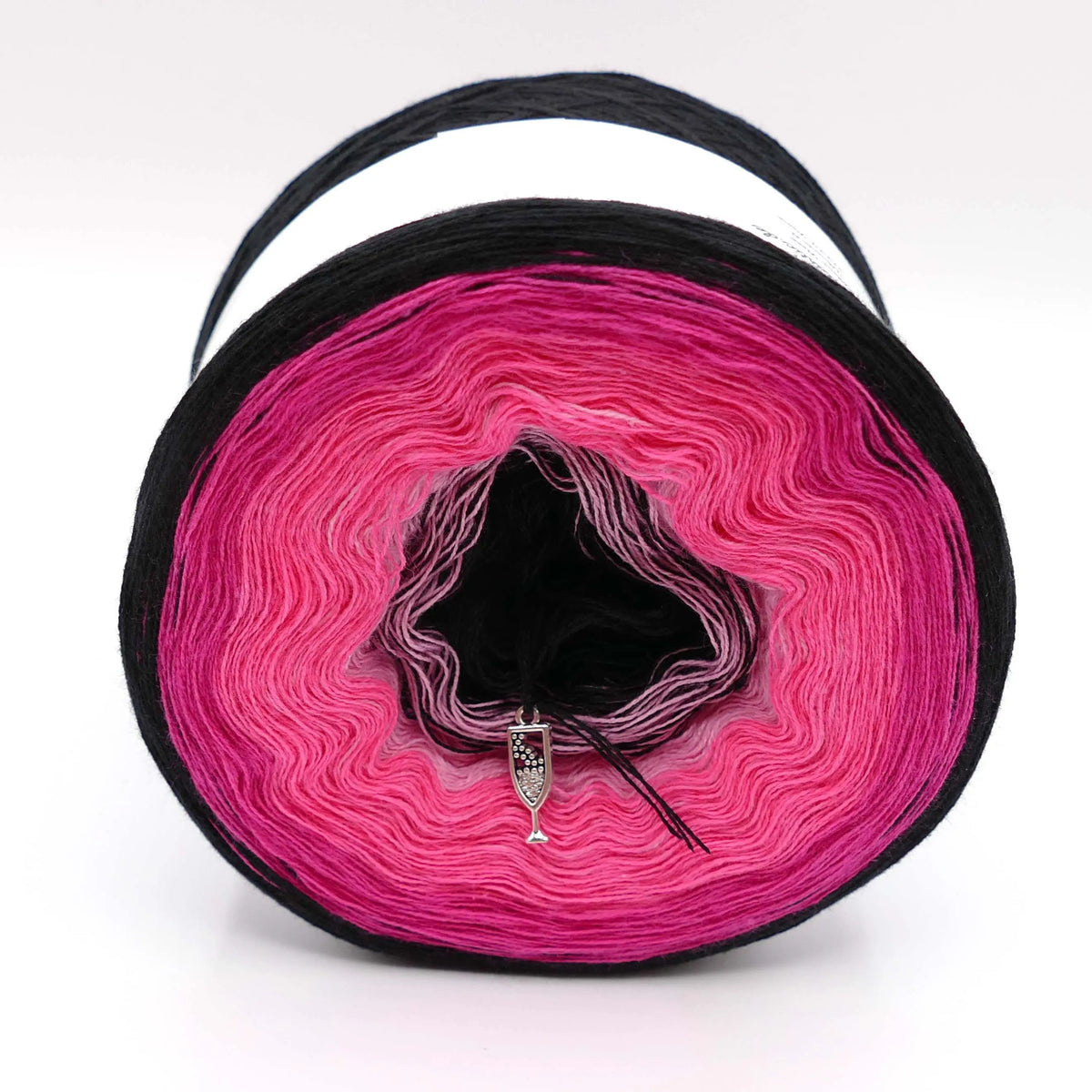 Bobbel Farbverlaufsgarn Black Pink Beauty Bobbeltastic